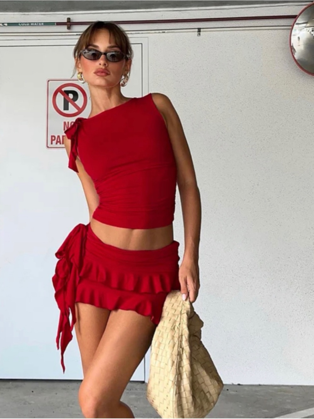 Rendezvous Mini Skirt in Crimson by Lioness - Size Small - Like New ♥️